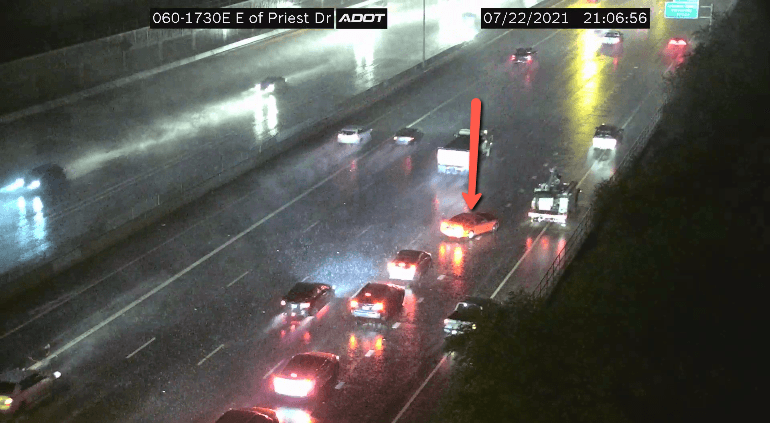 Se pide a los conductores mantener su distancia con otros vehículos, salir con tiempo adicional de su casa, entre otras medidas más.
<br>