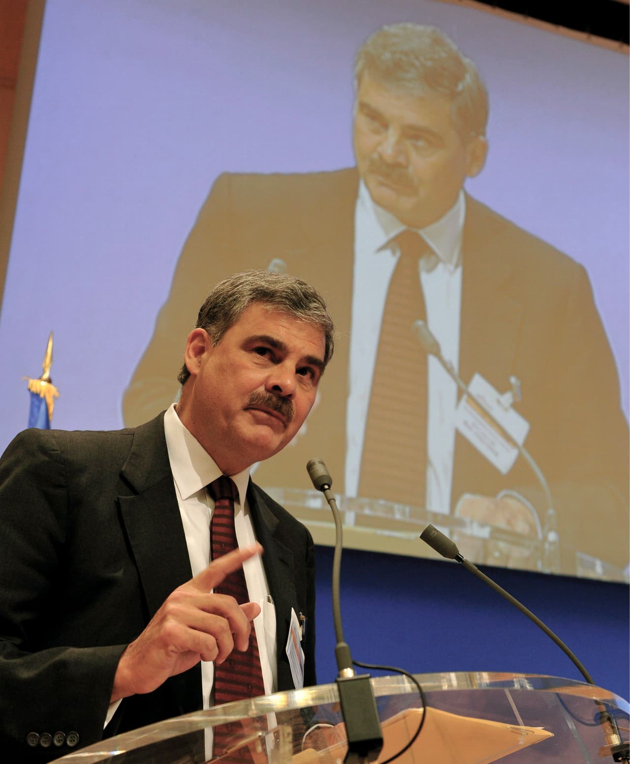 Otro escándalo salpica a Oxfam: arrestan a su presidente internacional en una investigación sobre fraude en Guatemala