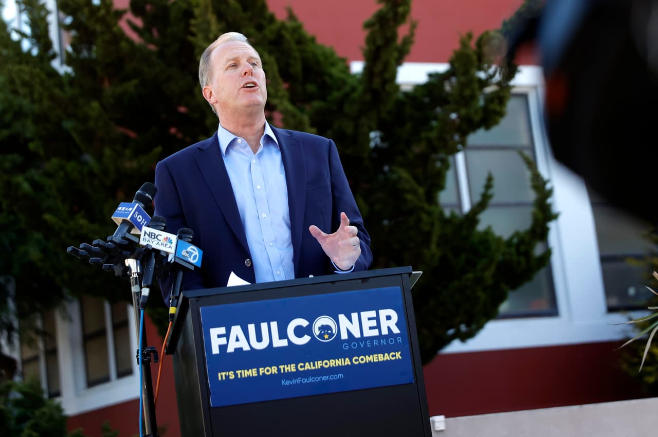 Faulconer ha cuestionado duramente los cierres de los negocios en medio de la pandemia del coronavirus y culpa al gobernador por la pérdida de empleos.
<br>