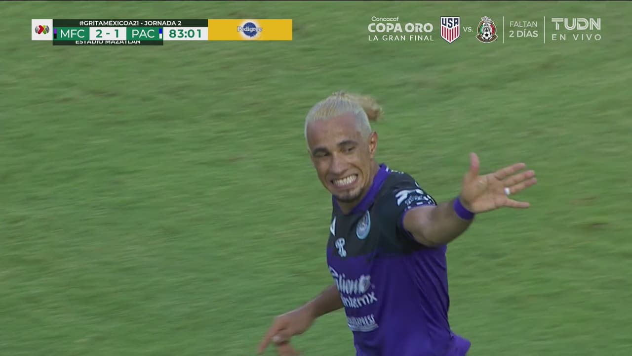 ¡Ya van dos! Sanvezzo falla un penal y después marca el 2-1