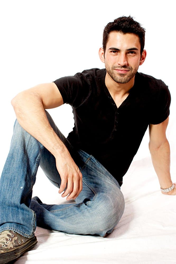 Al guapérrimo David Medel lo hemos visto en novelas y series como 'Señorita Pólvora' y 'Club de Cuervos'... ¿podrían creer que este galanazo nació en 1981?