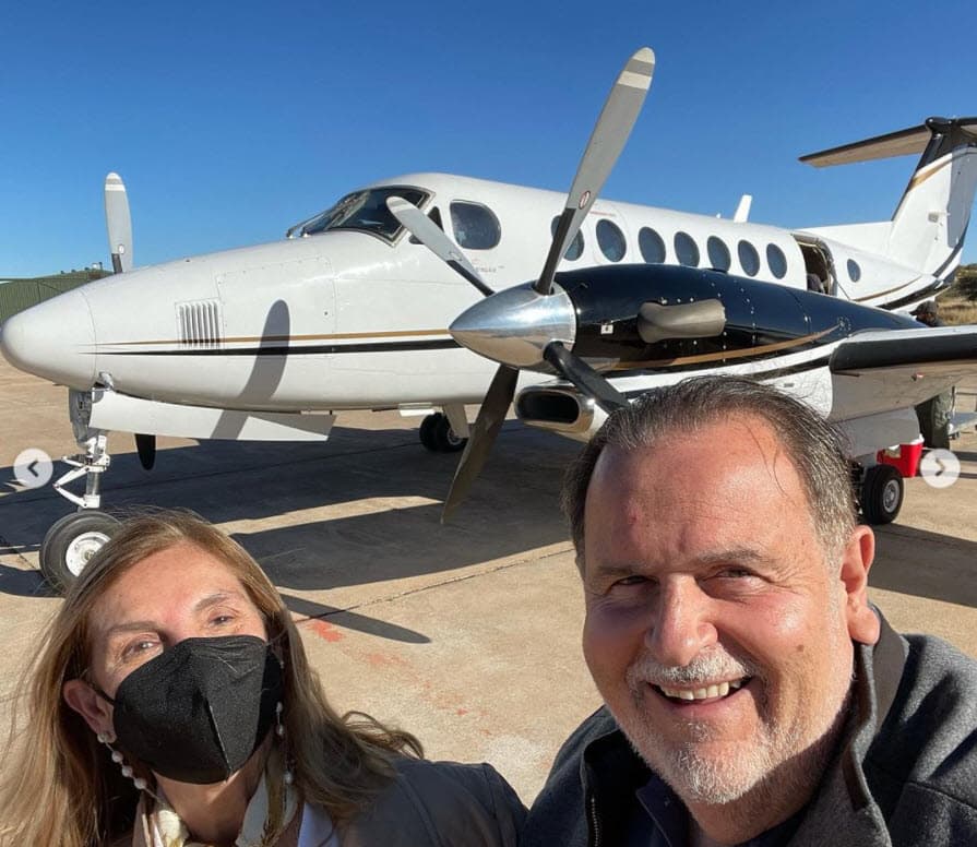 Para trasladarse a los distintos puntos de su itinerario, han viajado en avioneta con la suficiente comodidad y seguridad. 
<br>