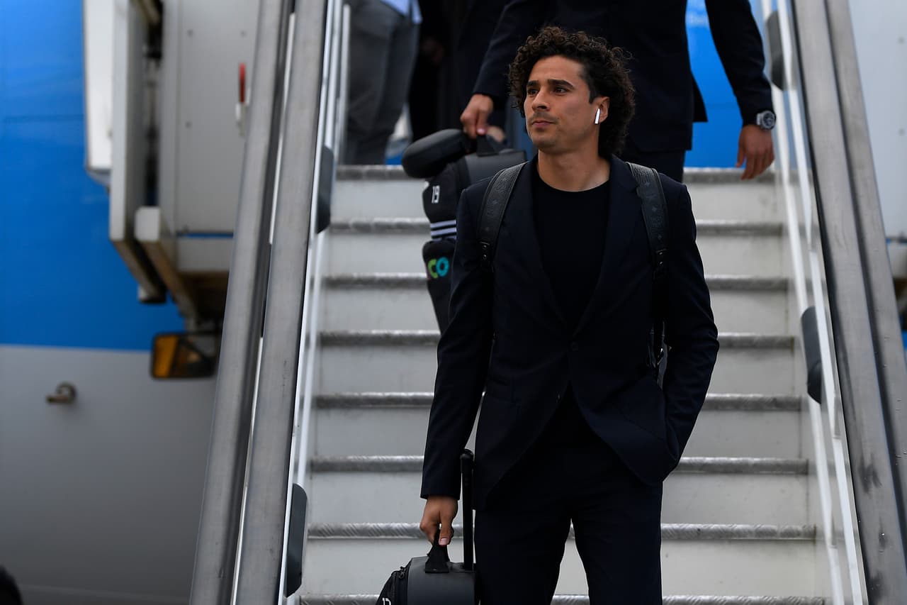 Guillermo Ochoa llegará hasta el martes a la CDMX