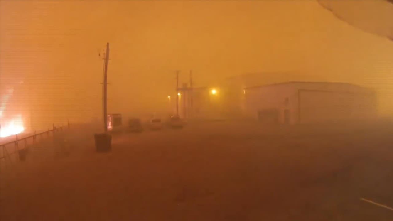 Incendio en Canadá podría duplicar su tamaño