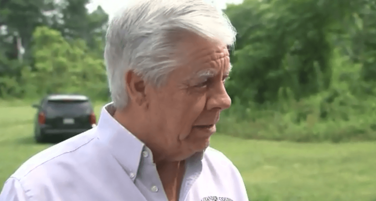 Alguacil del Condado de Alexander trabaja con SBI, FBI y Seguridad Nacional para resolver el caso