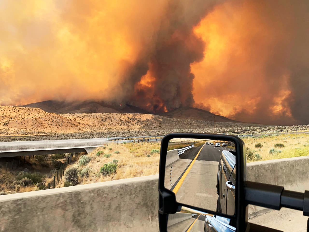 Las autoridades se mantienen en alerta no solo por las condiciones del tiempo, sino también por los riesgos a la salud de miles de californianos.