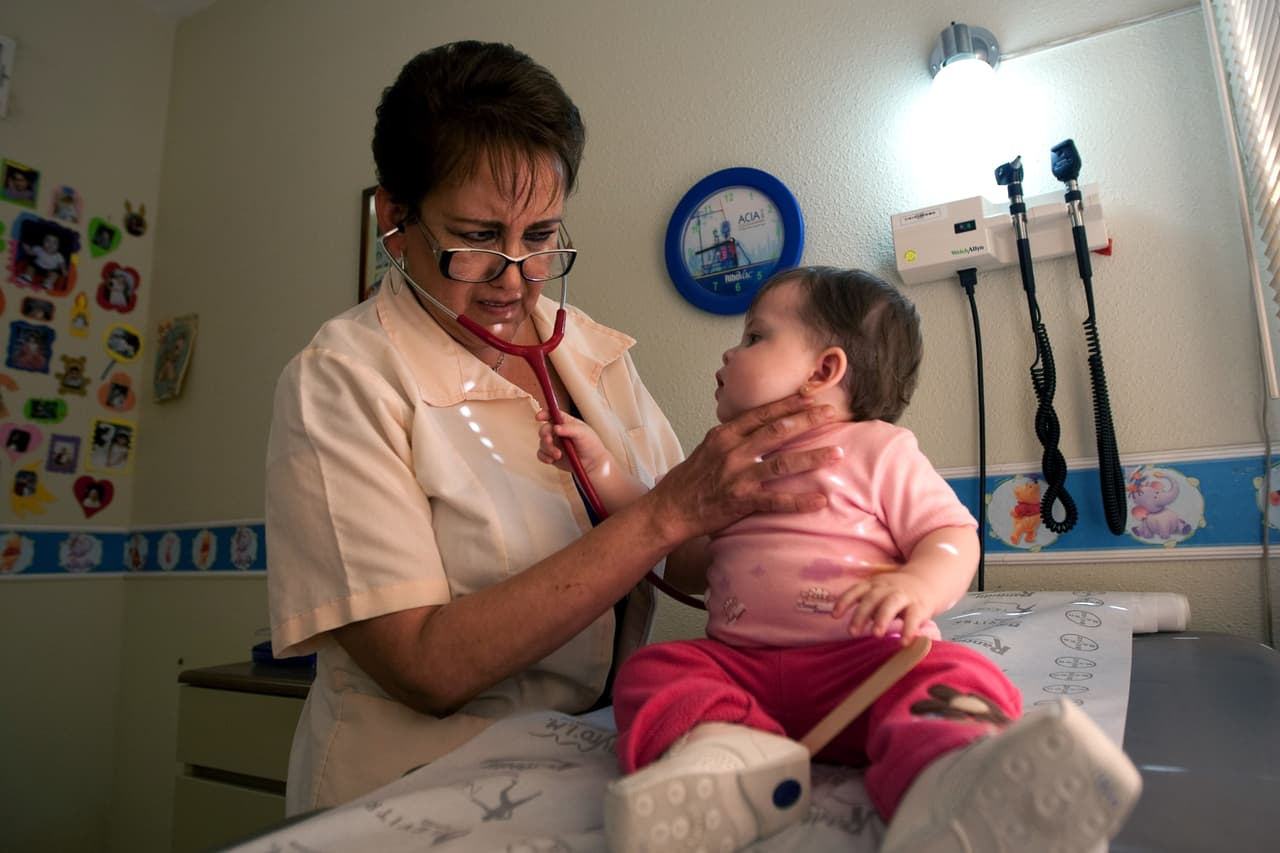 Estados se preparan para cancelar programa de seguros para niños CHIP si el Congreso no actúa a tiempo