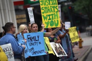 Activistas de Denver protestan contra el encarcelamiento masivo en EEUU