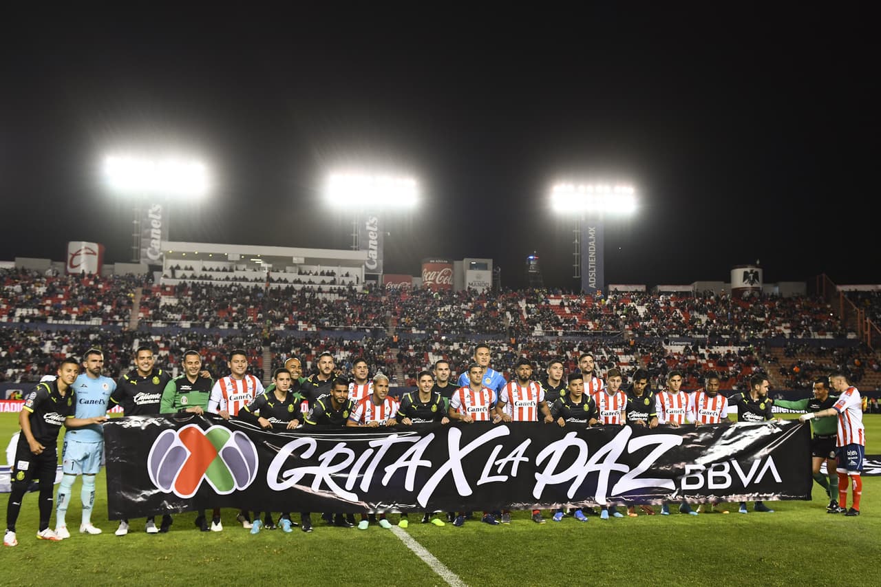 Leaño respira… Chivas tuvo una bravía reacción en el segundo tiempo y rescató el empate tras un inicio desastroso que Atlético de San Luis no supo sostener.
