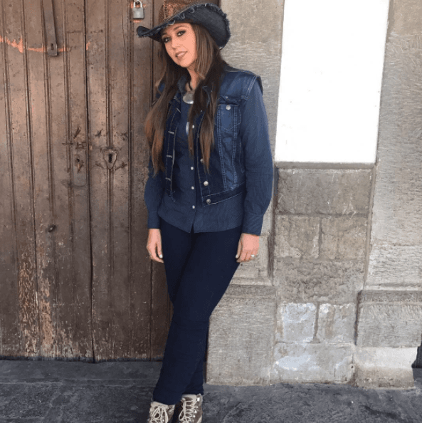 El proyecto televisivo fue para Alejandra la punta de lanza para ser conocida en todo México, hecho que la ha llevado a que su voz sea comparada con grandes de la música regional mexicana como Lucha Villa y Lola Beltrán.