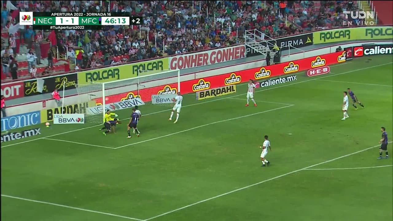 ¡GOL!  anota para Mazatlán FC. Roberto Meraz