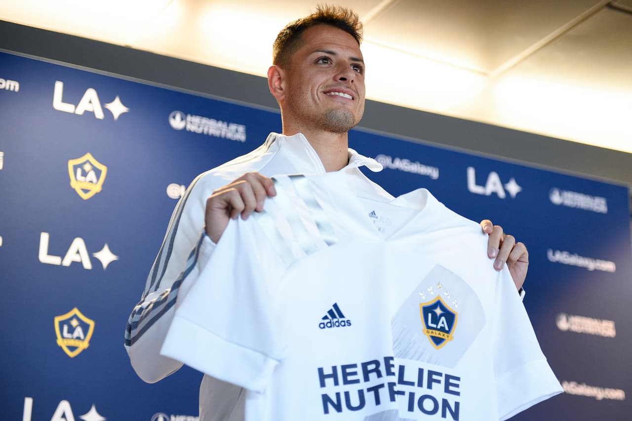 Javier 'Chicharito' Hernández en su presentación con el LA Galaxy.