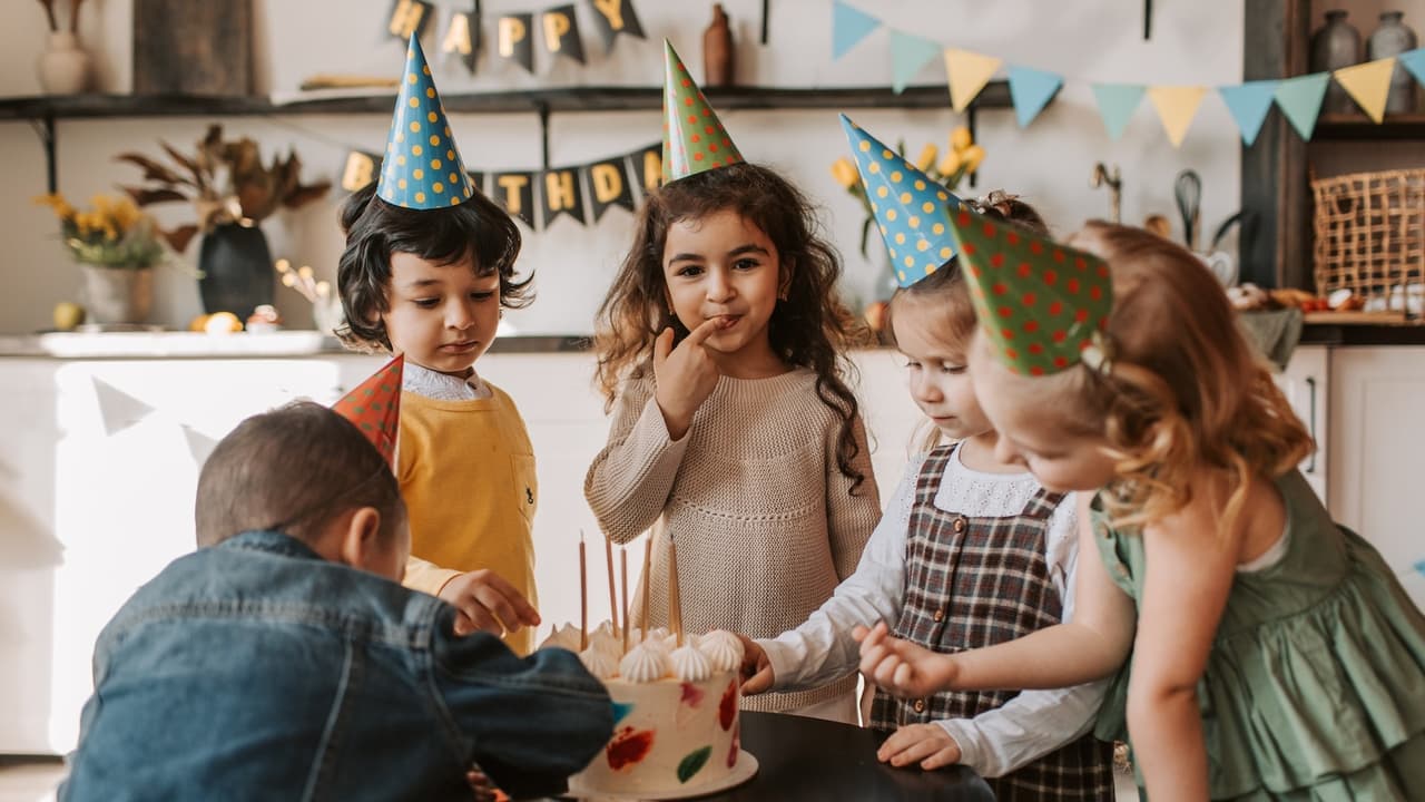 Consejos para ahorrar en la celebración de cumpleaños de tus hijos
