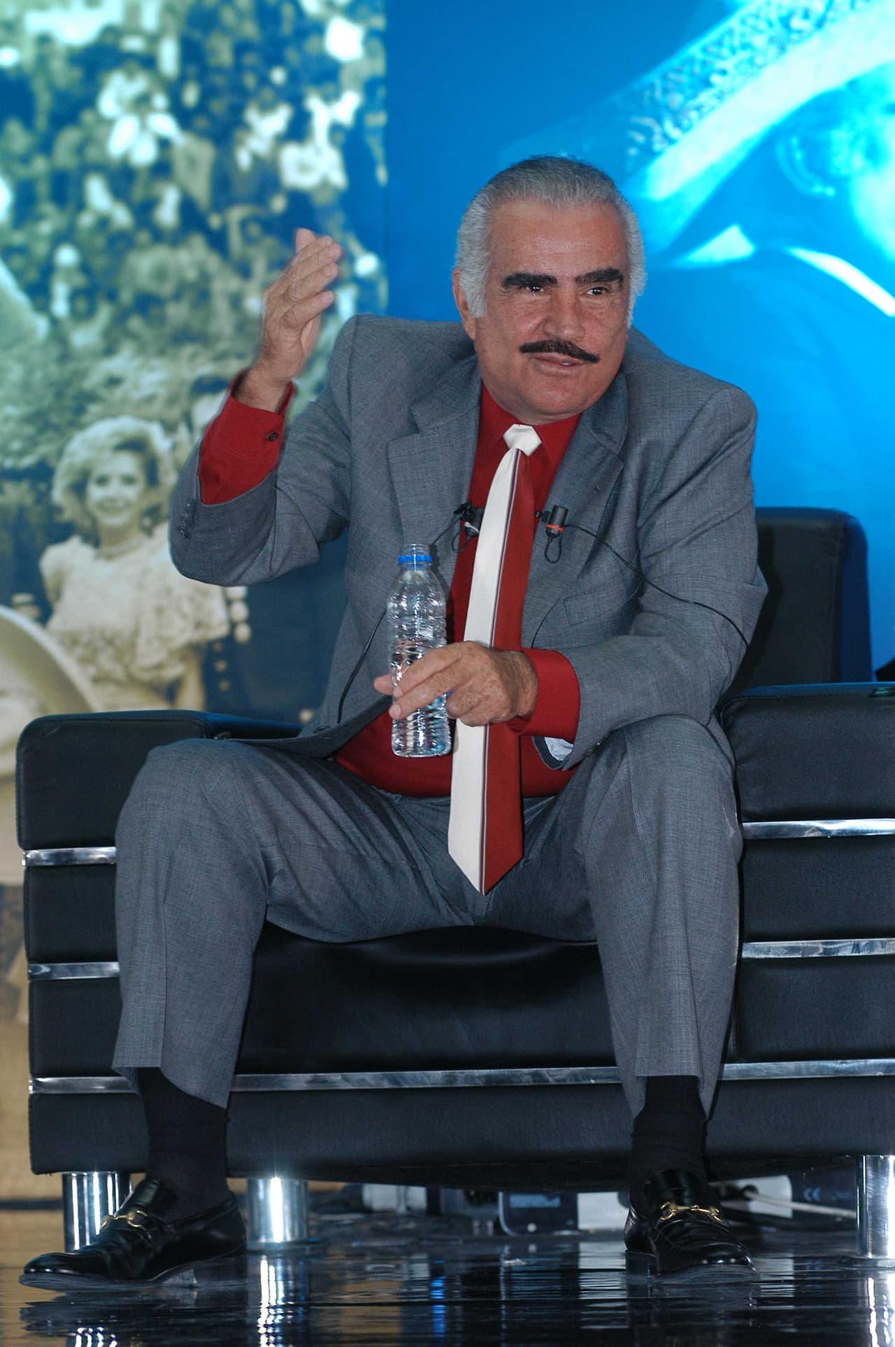 <b>Don Vicente</b> perdió a sus padres siendo muy joven y hubiera querido que ellos también disfrutaran de los lujos que logró.