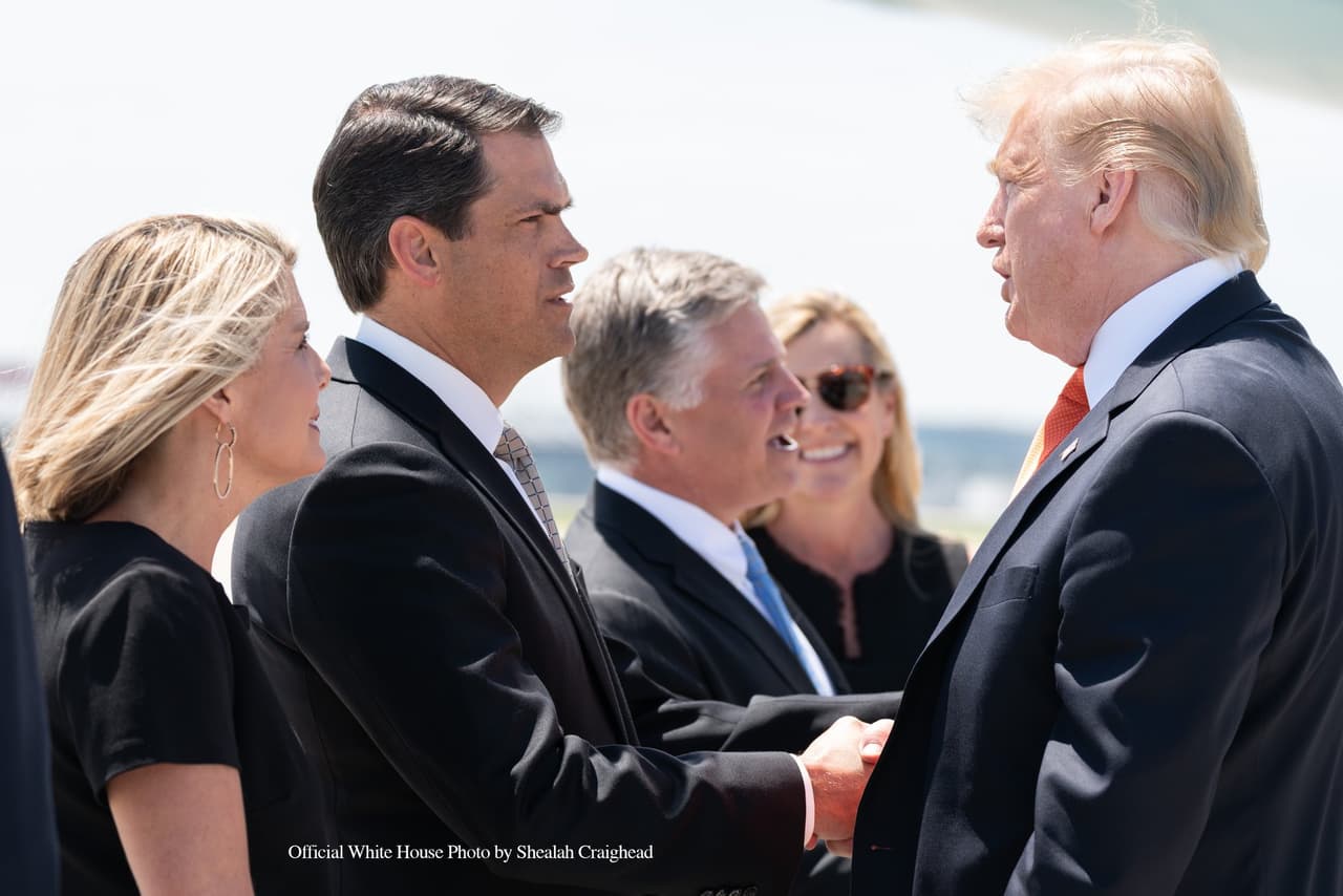 El vicegobernador republicano de Georgia dice que 'no hay ejemplos creíbles' de fraude electoral