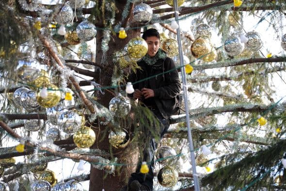 "El ambiente humano será el de una antigua civilización campesina y las estatuillas estarán vestidas con ropas almidonadas, cosidas a mano, inspiradas en los antiguos trajes típicos lucanos", precisó una nota.