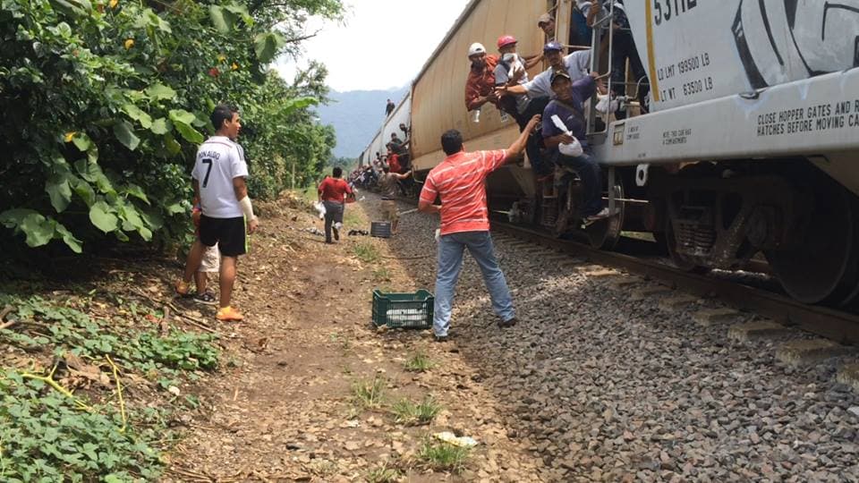 El nombre del grupo se tomó del poblado veracruzano donde están, La Patrona.