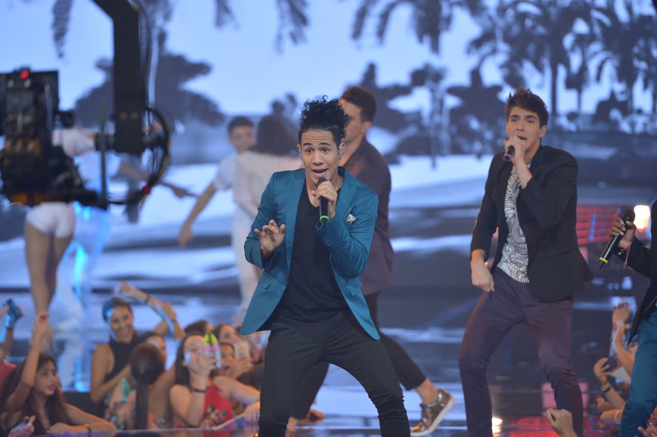 Una noche llena de emociones y muchos nervios. Los doce chicos dieron lo mejor de sí en esta primera gala en directo. Dinos cuál es tu favorito.