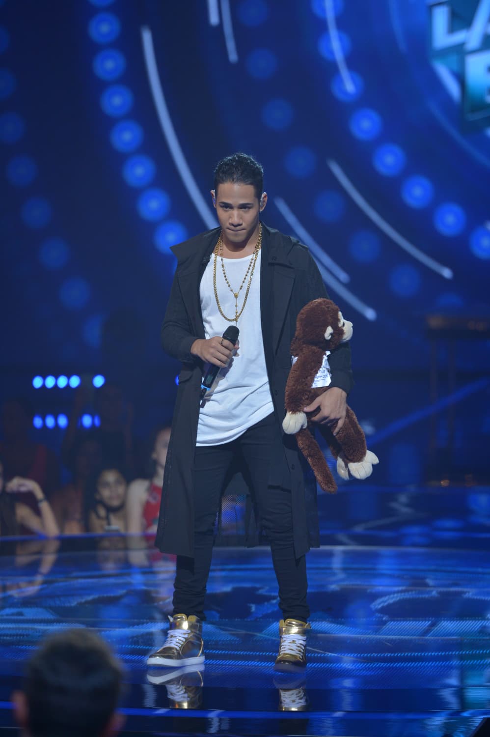 Una noche llena de emociones y muchos nervios. Los doce chicos dieron lo mejor de sí en esta primera gala en directo. Dinos cuál es tu favorito.