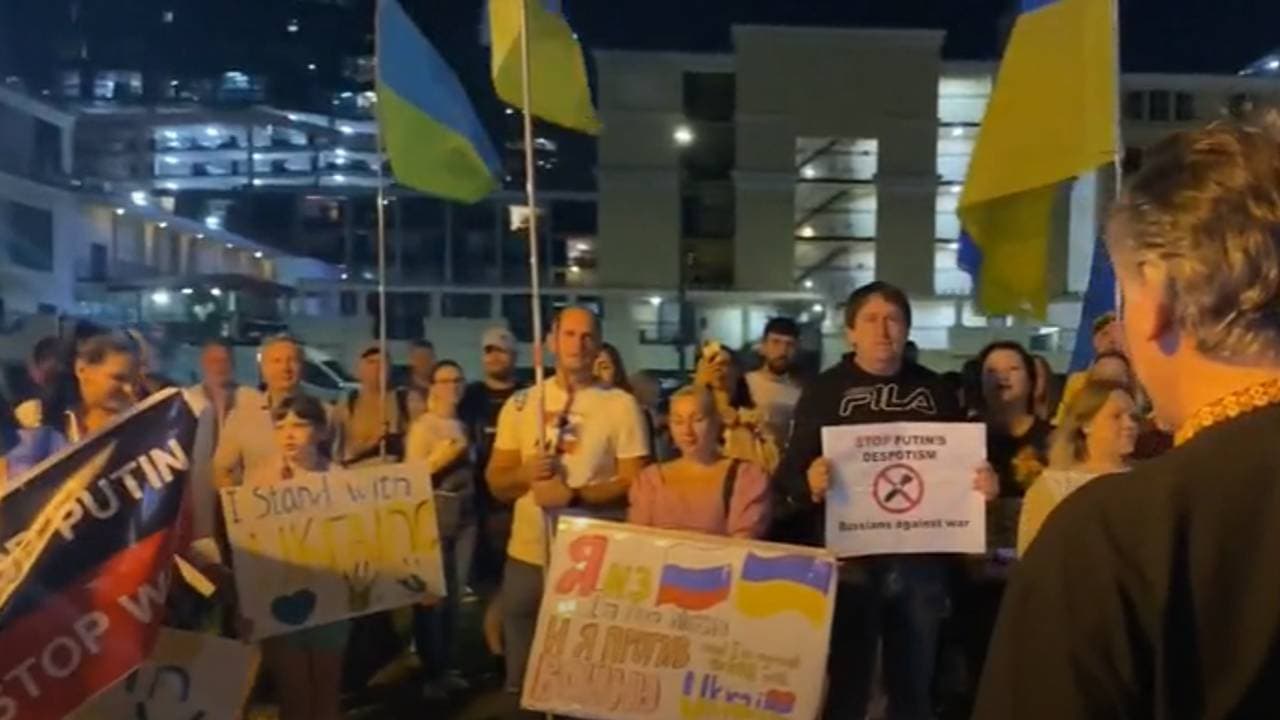 Comunidad ucraniana en Orlando se manifiesta y pide la paz en su país