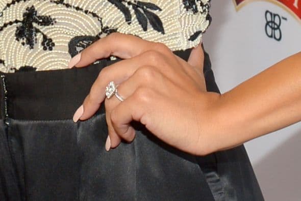 ¡Miren nada más! Mira aquí los videos más chismosos.