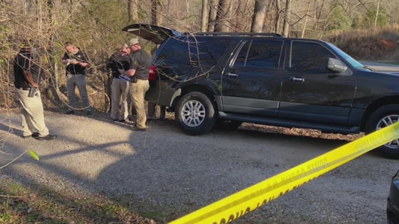 Muere el hombre que se disparó a sí mismo luego de asesinar a tiros a madre e hija, según la Policía