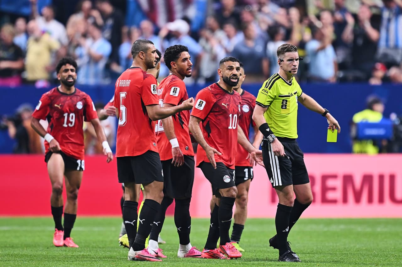Egipto acusa al arbitraje de favorecer a Argentina en la Copa del Mundo