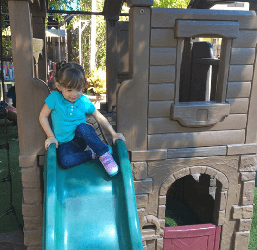 Su papá, Alan Tacher estaba muy nervioso, aunque Michelle se veía feliz.