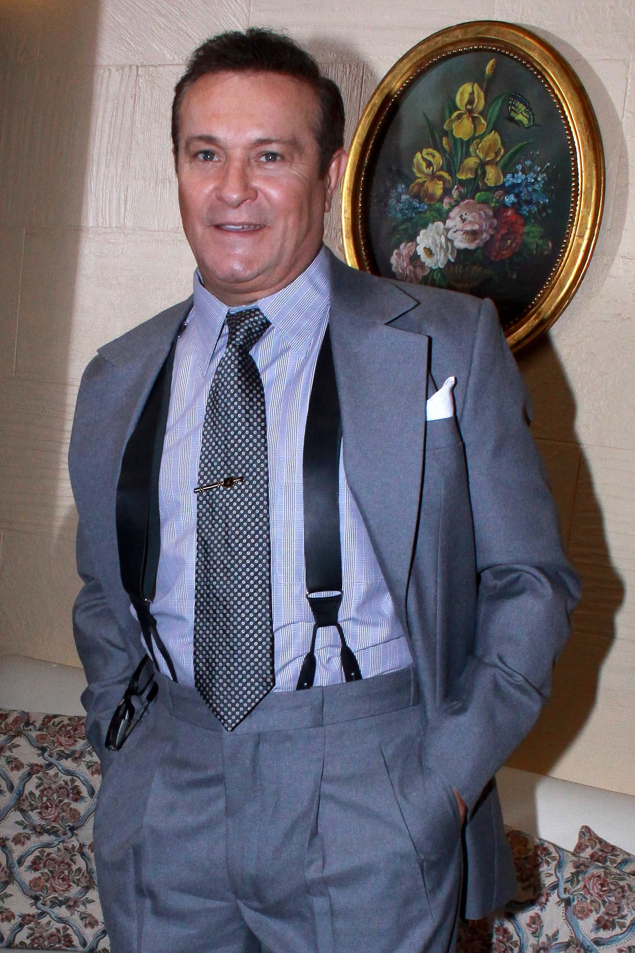 El programa Hoy también dio la noticia y agregó que Peniche "tenía problemas para mantener el equilibrio y sin mover un brazo. Está acompañado por su esposa", Gaby Ortiz.
<br>