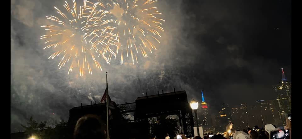 Un festejo que se extendió por varias horas y que quedará grabado en la mente de millones de neoyorquinos.