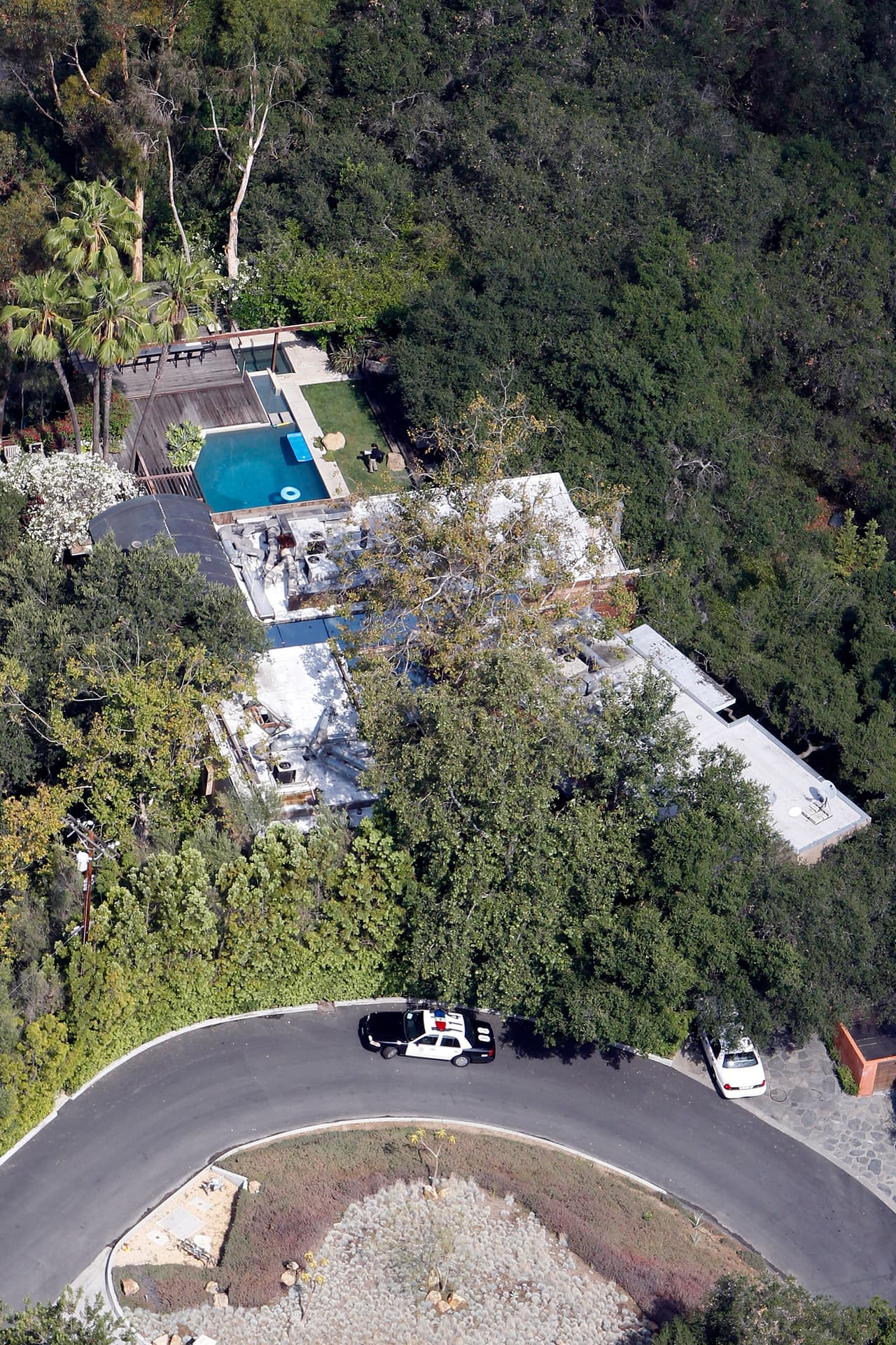 Y apuntan que la muerte del joven no fue causada por negligencia o por un juego que haya salido de control.