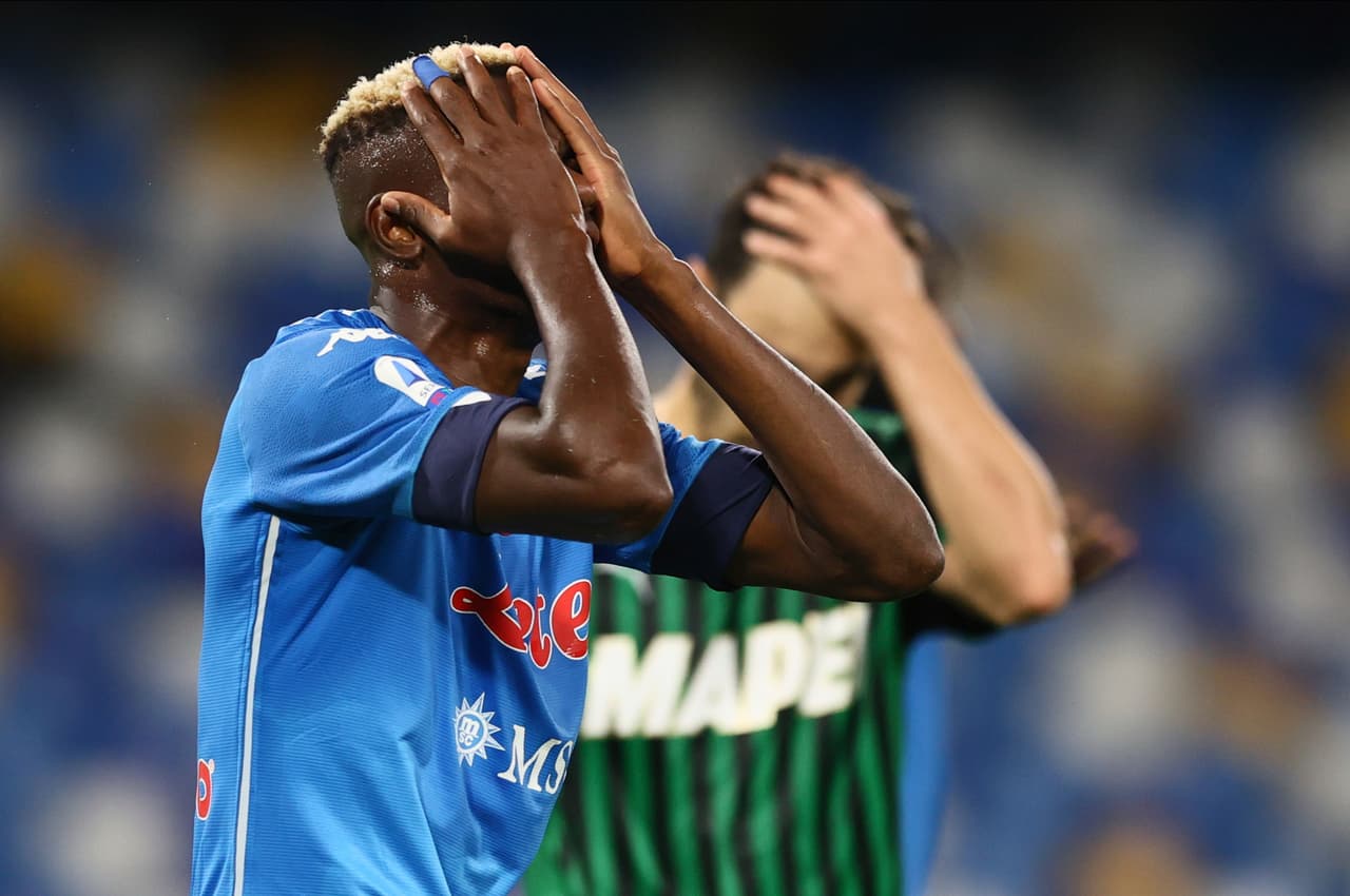 El Napoli de Gatusso cae ante el Sassuolo por dos goles a cero. Manuel Locatelli abrió el marcador al minuto 59 y, quien se encargó de sentenciarlos, fue Maxime López en tiempo agregado. El mexicano Hirving Lozano tuvo actividad en el campo durante la séptima jornada de la Serie A italiana.