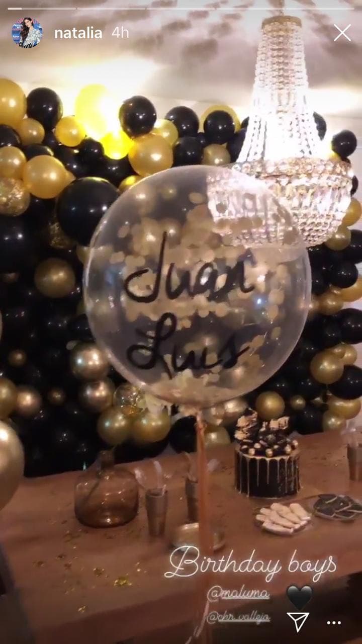 Arias se encargó de cuidar hasta el último detalle para la fiesta que tuvo en horas de la noche 
<b><a href="https://www.univision.com/especiales/premio-lo-nuestro/lista-completa-de-nominados-de-premio-lo-nuestro-2019">el cantante nominado a premio Lo Nuestro</a></b>.