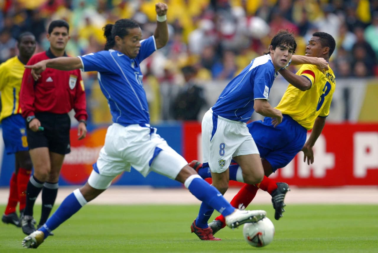 A partir de las eliminatorias rumbo a Corea y Japón 2002, Ecuador se hospedó definitivamente en el Atahualpa y alcanzó el mundial por vez primera. Rumbo a Alemania 2006, Brasil con todas sus estrellas cayó embrujado 1-0.
