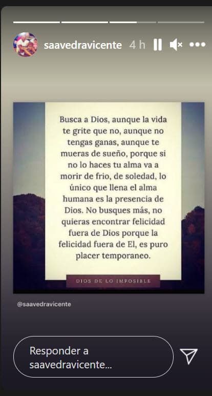 Luego, el novio de Clarissa Molina compartió este otro mensaje en el que dejó por sentado su fe en Dios y la importancia de buscarle para ser felices.
<br>