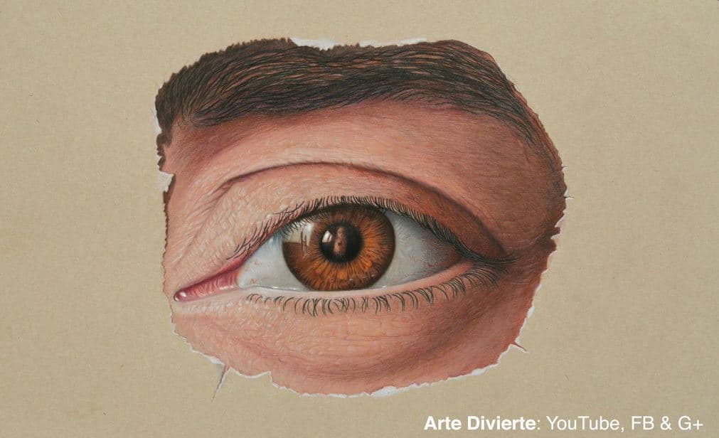 Mexicano causa furor en NY con libro de dibujo realista