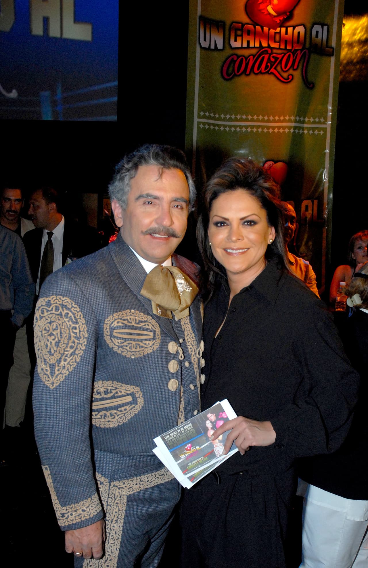 Luego se casó con la periodista
<b>Mara Patricia Castañeda</b> en 2007, con quien duró ocho años.