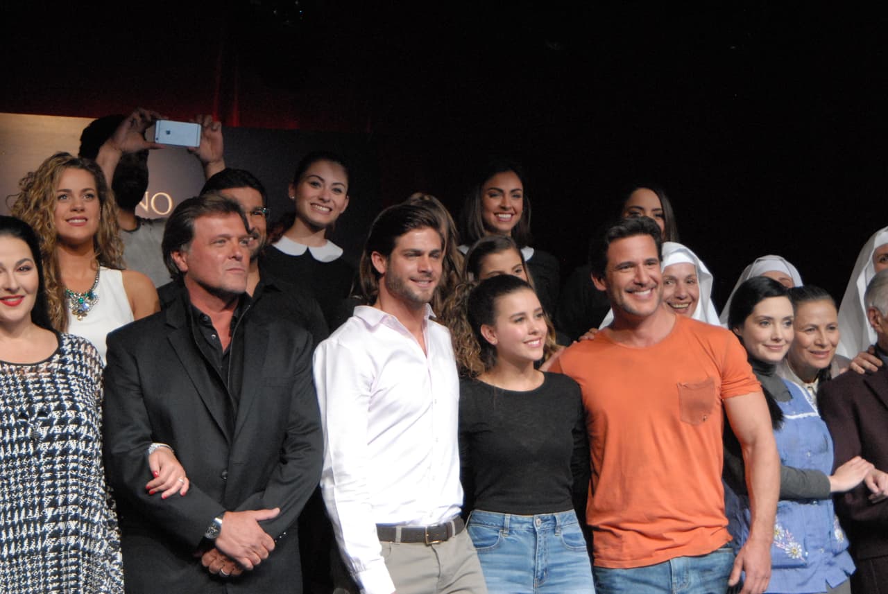 Entre el elenco de “Un camino hacia el destino” podremos ver a René Strickler, Ana Patricia Rojo, Jorge Aravena, Eugenia Cauduro y Lisette Morelos.