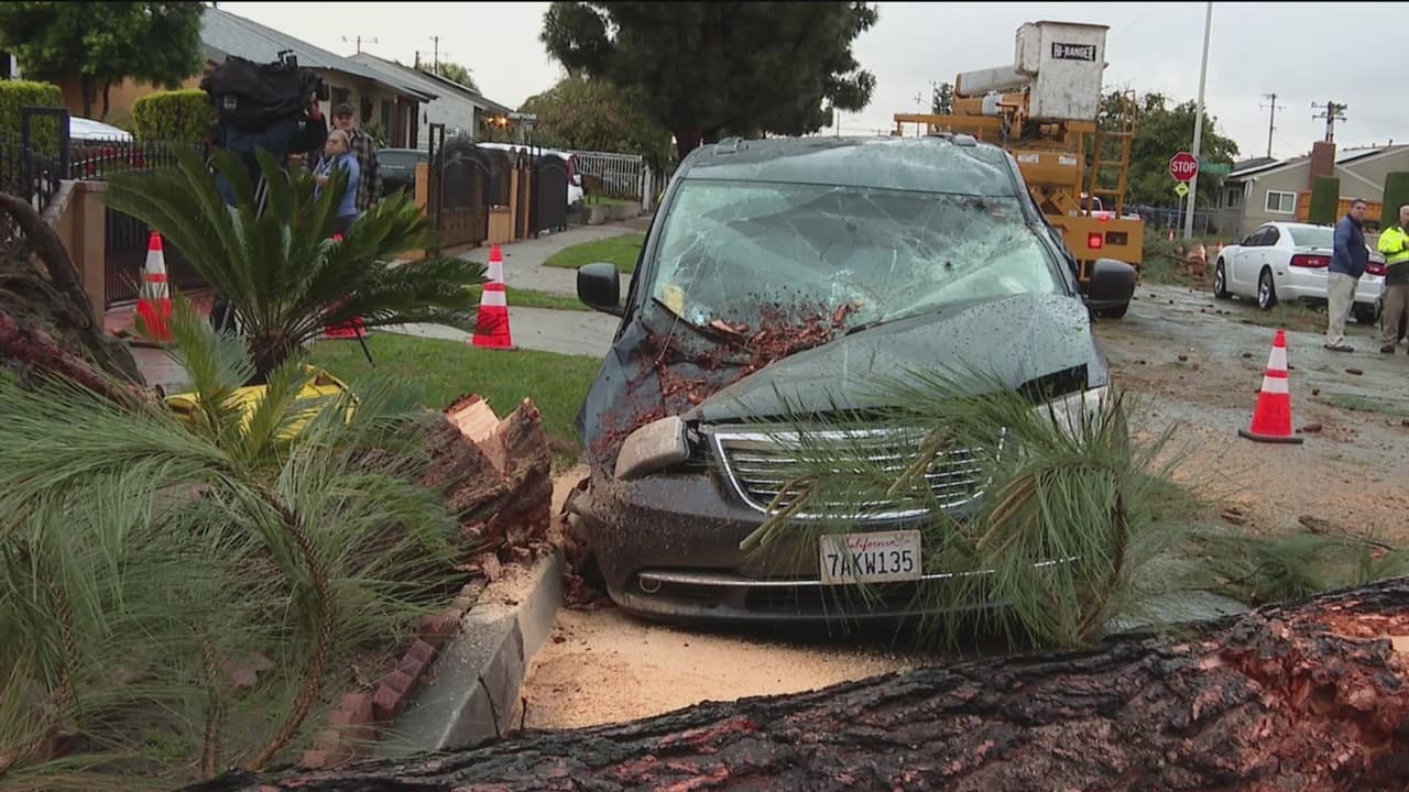 Así vivieron el fuerte tornado los residentes de Pico Rivera
