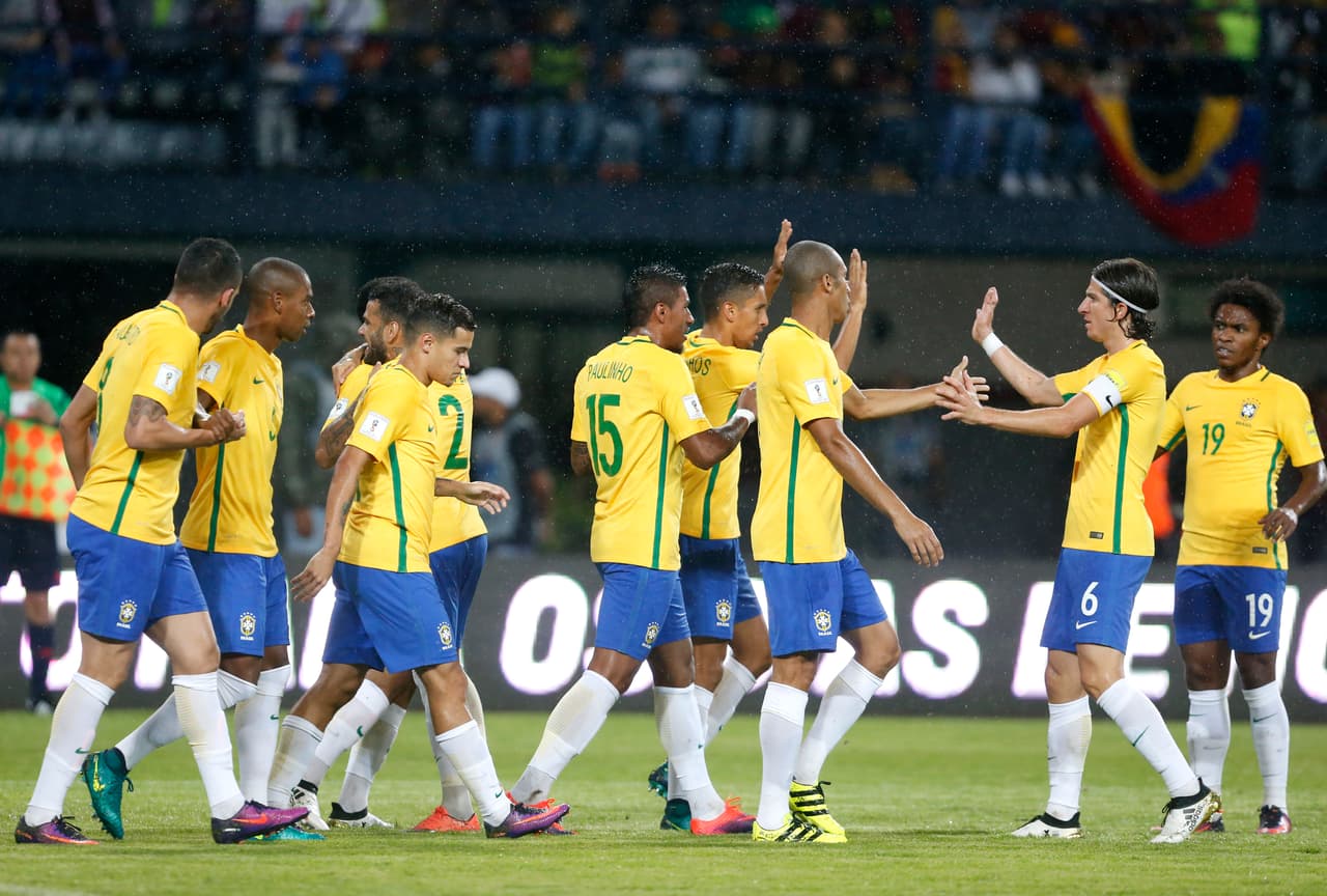 Conmebol - Brasil: la 'canarinha' volvió a unas eliminatorias tras estar ausente por ser sede en el pasado Mundial. Es líder con 27 puntos.
