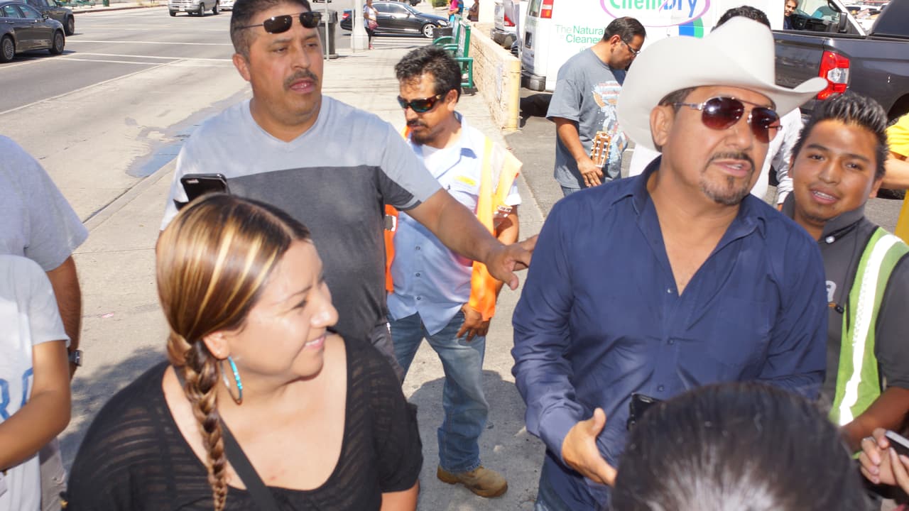 La Hondureña confía en que su selección le gane a México y en un próximo partido, y no tiene problema con seguir pagando apuestas hasta lograr que El Feo y El Pelón sean los que paguen el siguiente reto.