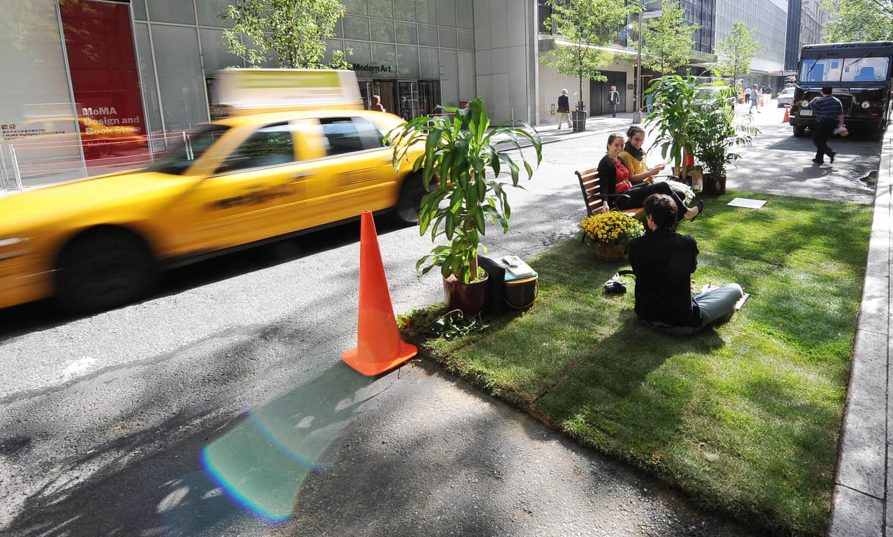 Las “mini plazas” que invadieron el mundo por un día