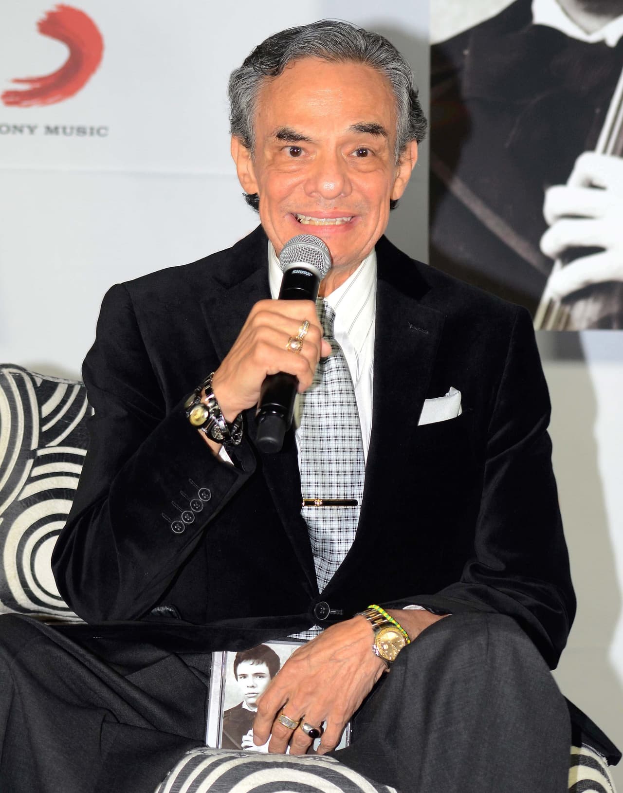 Durante toda su vida José José ha enfrentado varios problemas de salud que han impactado fuertemente su carrera.