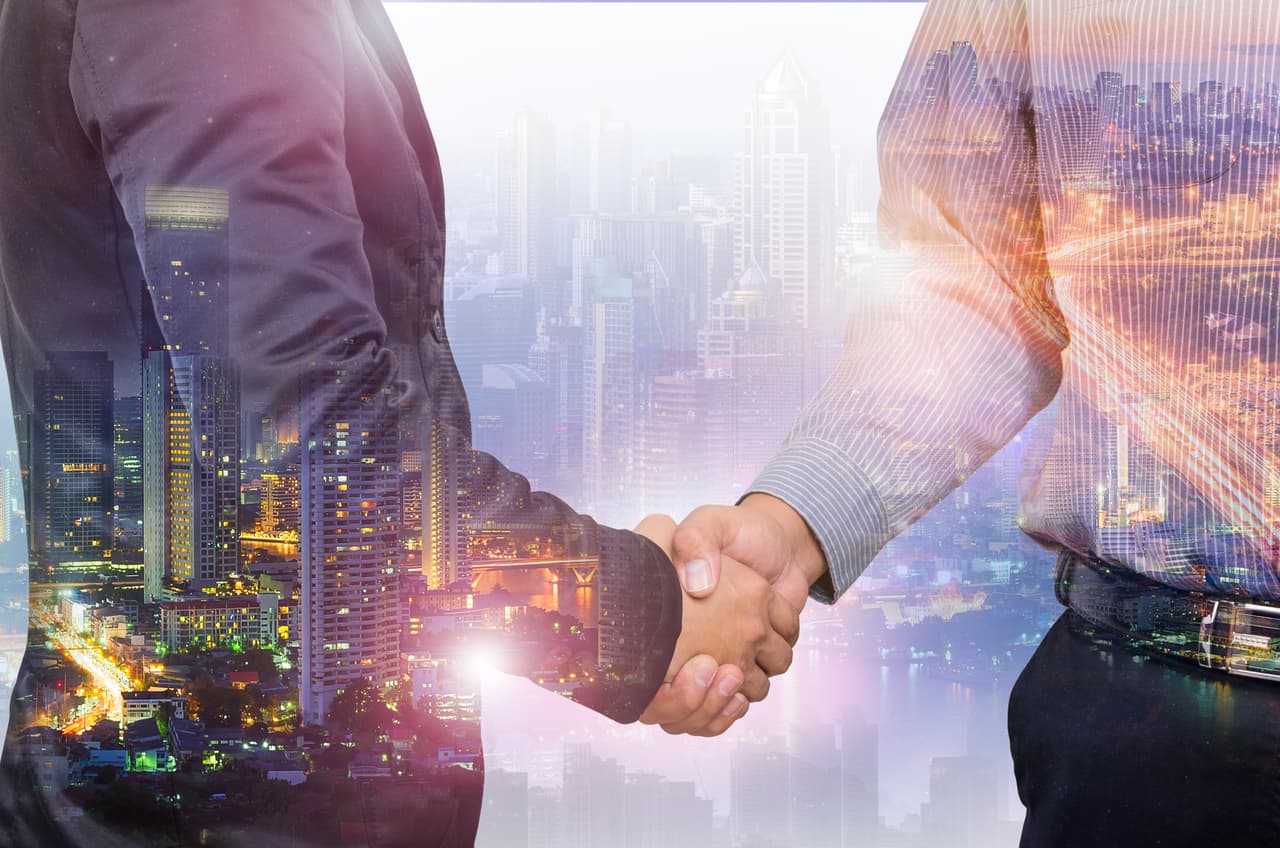 Estupendo para tu carrera, buscar y avanzar profesionalmente, viajar y ampliar horizontes.