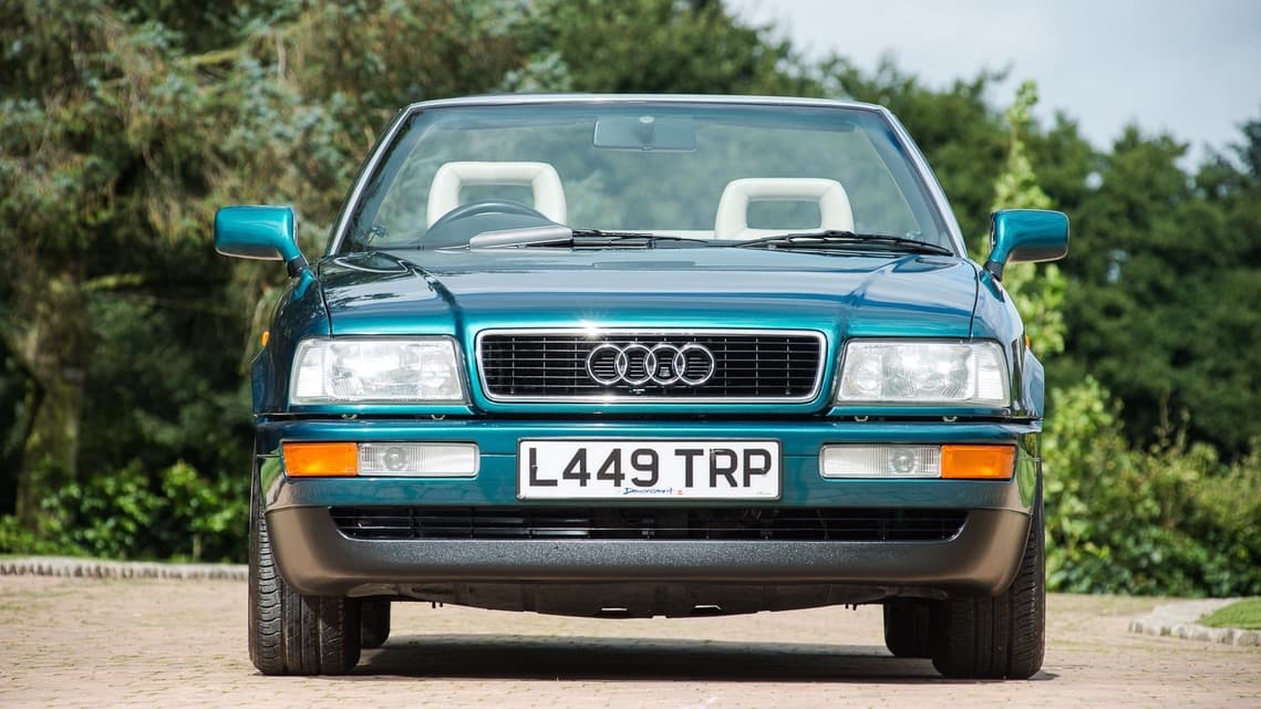 Un 
<b>Audi Cabriolet de 1994</b> estrenado por 
<b>Diana Princesa de Gales</b>, 
<b>será subastado</b> el próximo 6 de julio por la casa 
<b><a href="http://www.cheffins.co.uk/news/the-connoisseurs-sale-july-2017" target="_blank">Cheffins</a></b> en la ciudad de Cambridge, 62 millas al norte de Londres.
