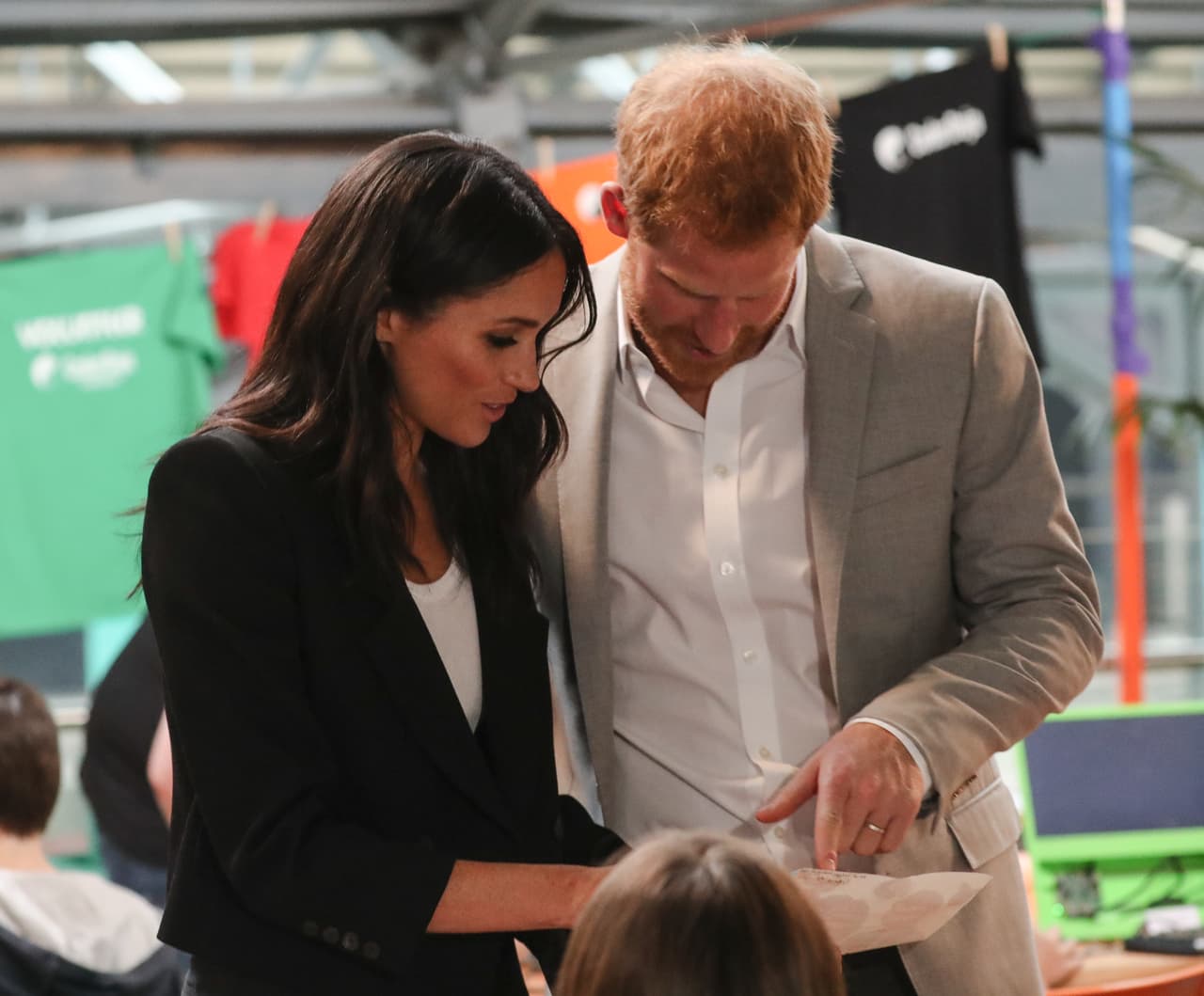 De acuerdo con Marie Claire, aún no está claro si Meghan le pidió a su esposo no participar en la cacería o si el príncipe Harry tomó la decisión de manera personal, pero tal parece que el punto de vista de su esposa acerca de los derechos de los animales habría jugado un papel importante.