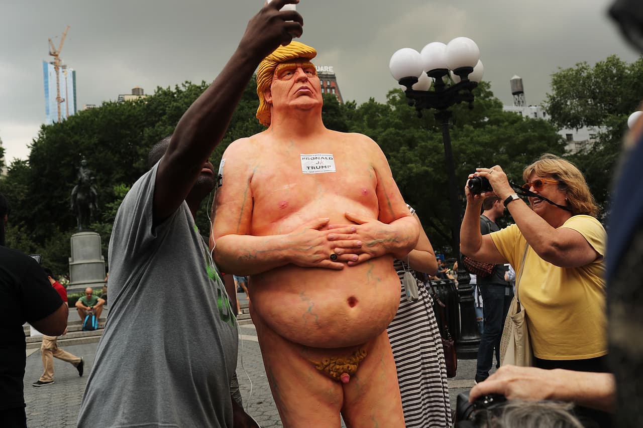 Contrario a lo que ocurre en los eventos de campaña, no hubo violencia, sino risas.