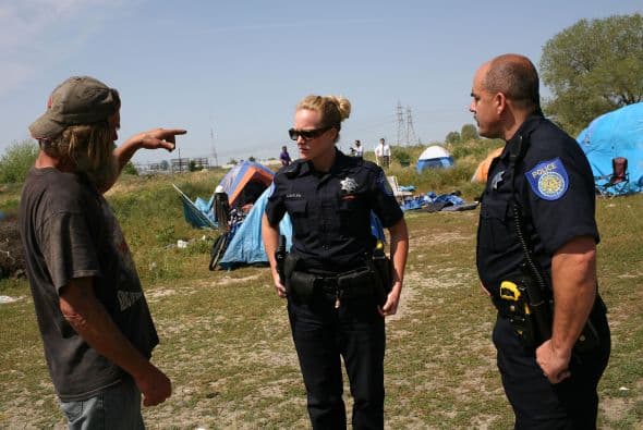 5. SACRAMENTO, CALIFORNIA- Las ejecuciones hipotecarias en la capital de California se encontraron entre los 10 más altos del año pasado. Y por si eso fuera poco, su único equipo profesional deportivo está posible a moverse a Anaheim, quien les ofrece financiamiento para un nuevo estadio.