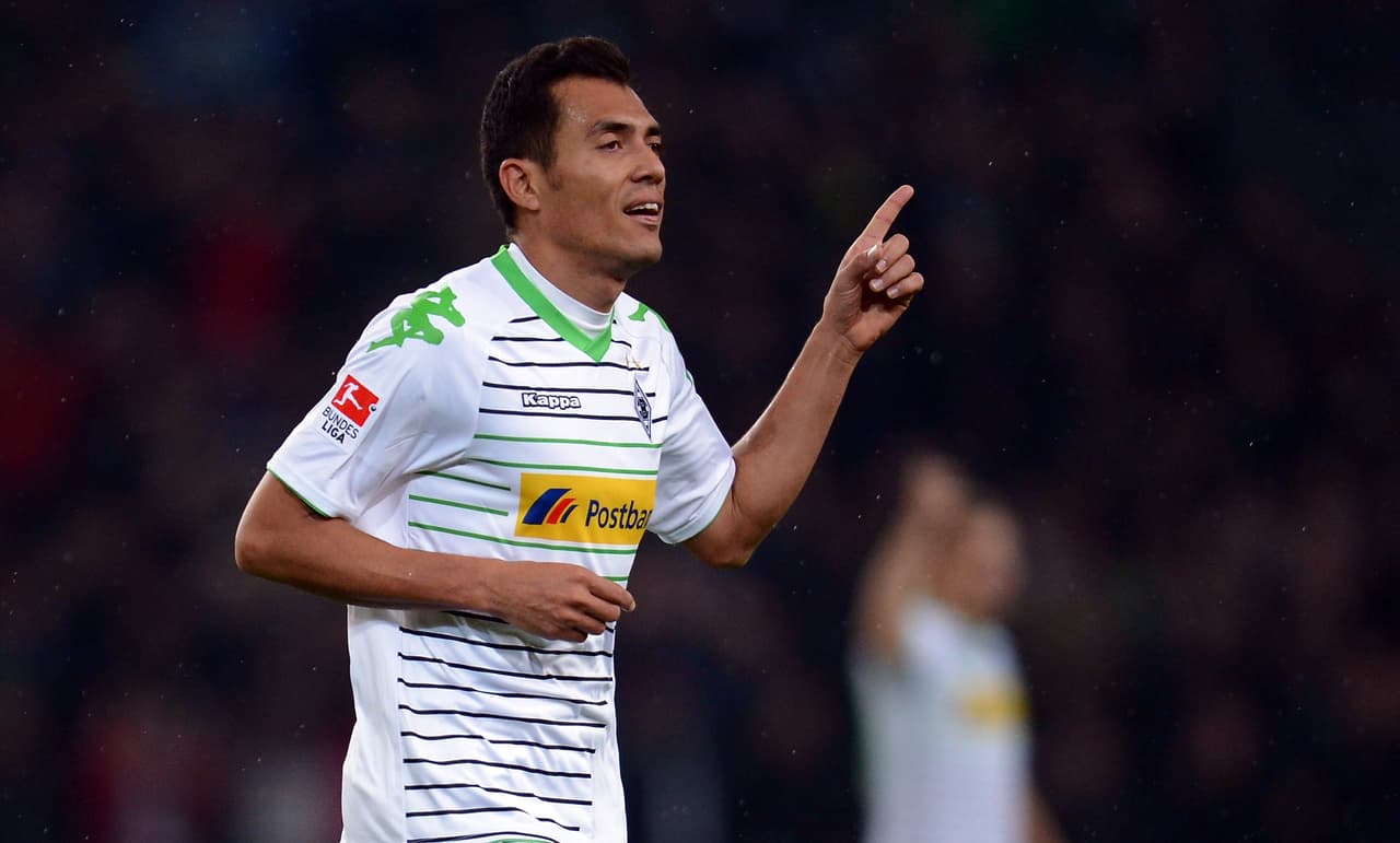 Juan Arango
<b>| Posición</b>: medio |
<b>Nacionalidad</b>: venezolano |
<b> Equipos en Bundesliga: </b>Borussia Monchengladbach.