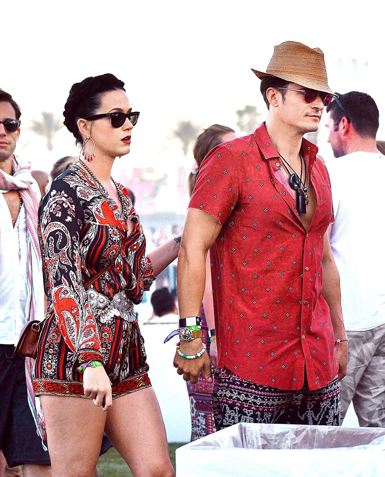 Los paparazzi se han dado vuelo con el romance de este par.